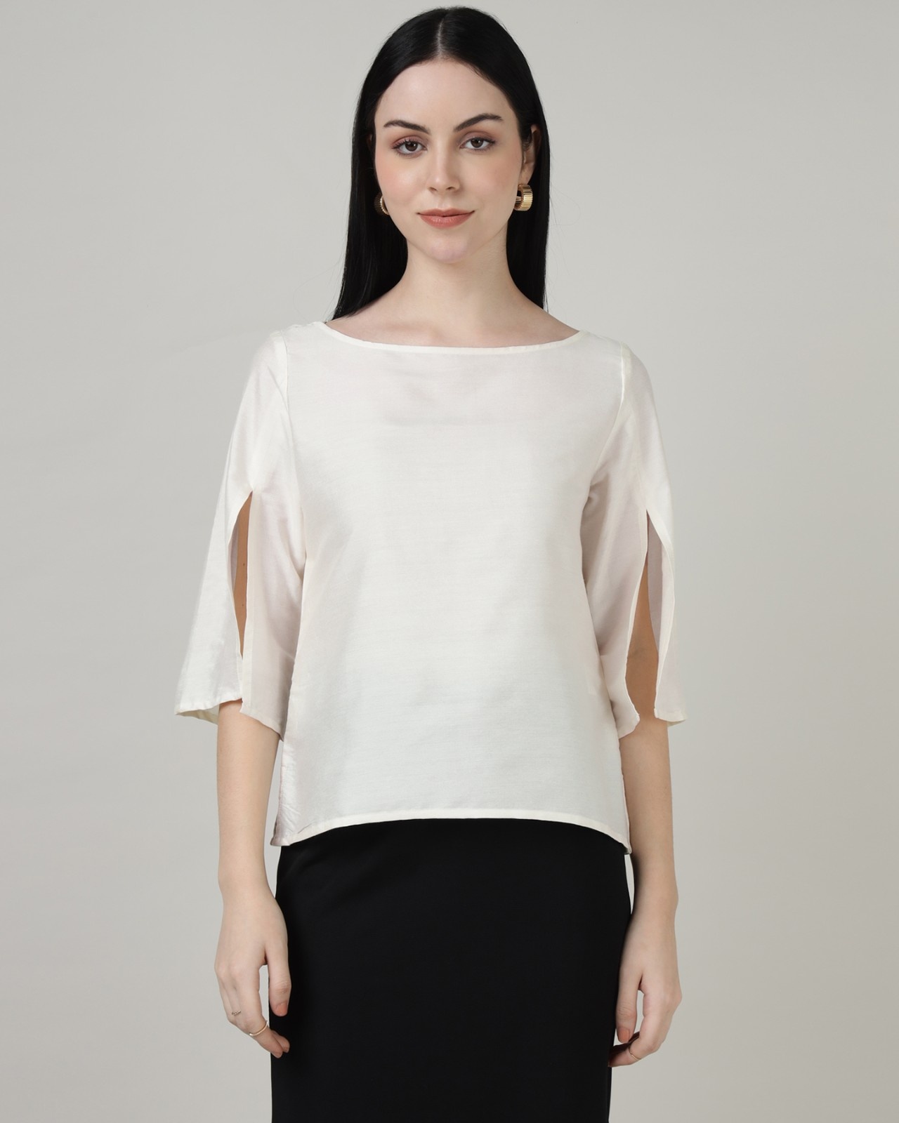 OFF WHITE SPLIT LONG SLEEVE CAPE TOP